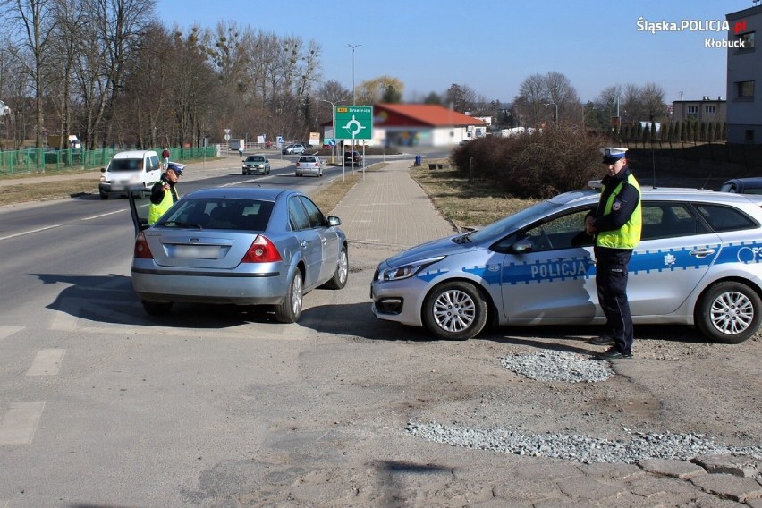 "Bezpieczny pieszy" w Kłobucku. Policja wykorzystała specjalnego drona