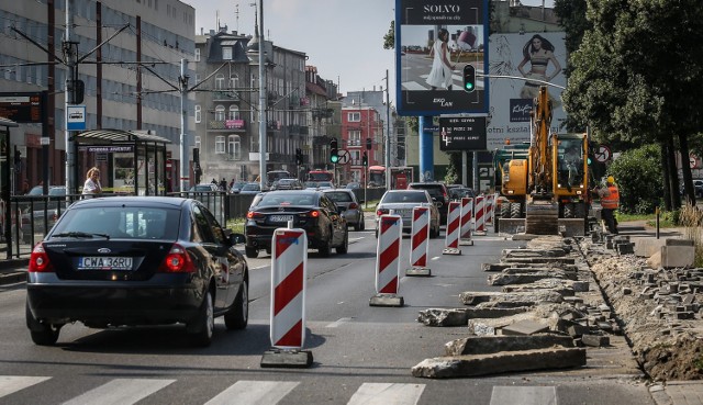 Prace na al. Grunwaldzkiej potrwają do końca wakacji