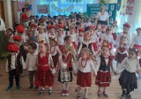 Wielkie święto ludowe u Przedszkolaków z Bajkowego Zakątka w Opatowie. Obchodzono Dzień Stroju Ludowego