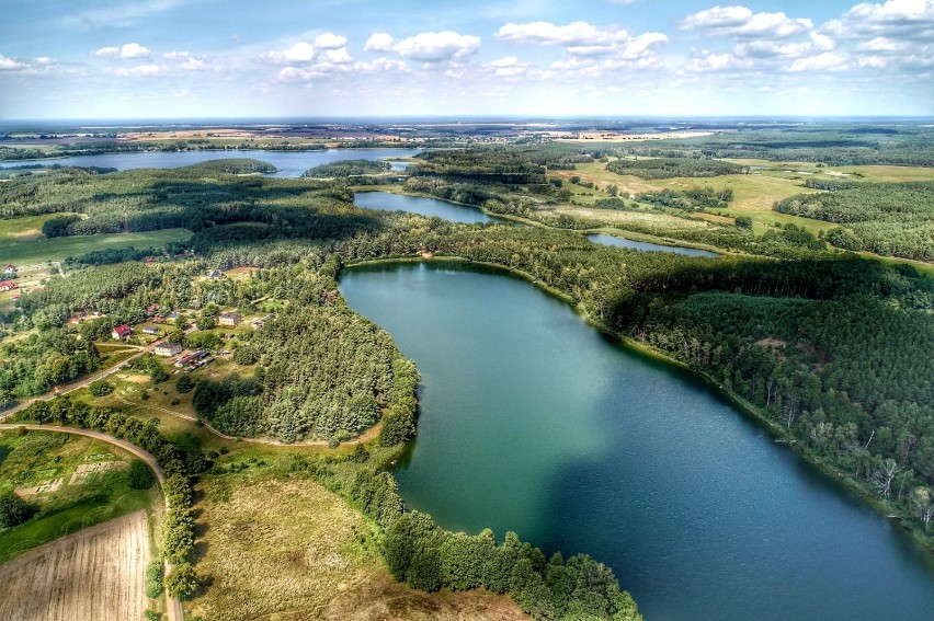 Jezioro Stołuń z lotu ptaka