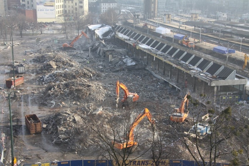 Katowice: plac Szewczyka w trakcie przebudowy