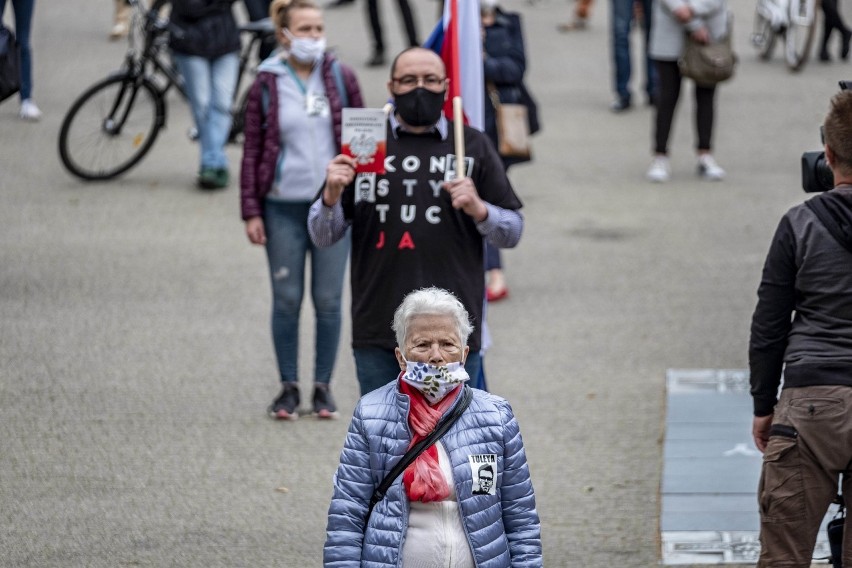 "Dziś Tuleya, jutro Ty" - pod takim hasłem w poniedziałek po...