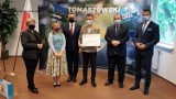 Nagroda Marszałka Województwa Łódzkiego dla tomaszowskiego animatora kultury Kamila Wrony [ZDJĘCIA]