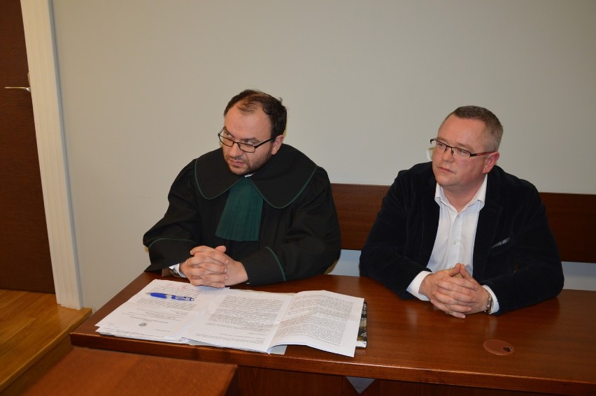 Sławomir Leszko (z prawej) był zaskoczony decyzją sądu,...