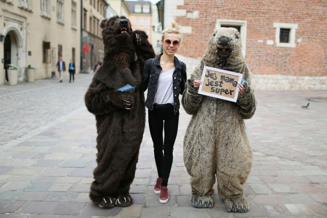 Na niedzielny piknik w Krakowie zapraszały... zwierzęta. Można je było spotkać w centrum Krakowa. Będą także obecne w Parku Jordana.