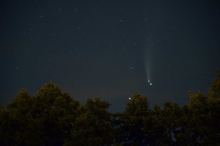 Kometę można zobaczyć gołym okiem! Kiedy ostatnio patrzyliście w niebo? ZDJĘCIA