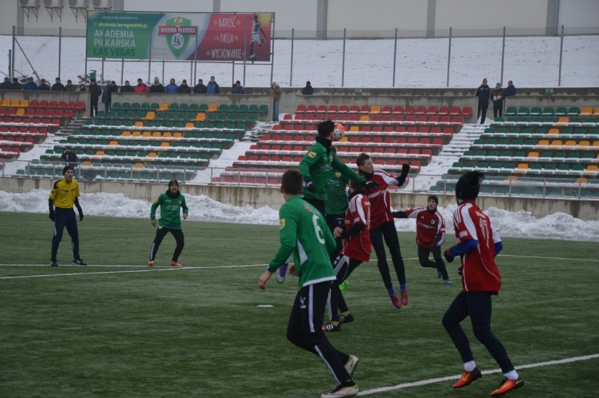 Lechia Tomaszów Maz. - Broń Radom 3:3