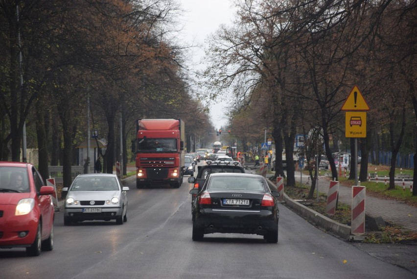 Remont ul. Kwiatkowskiego powinien się zakończyć 15 grudnia....