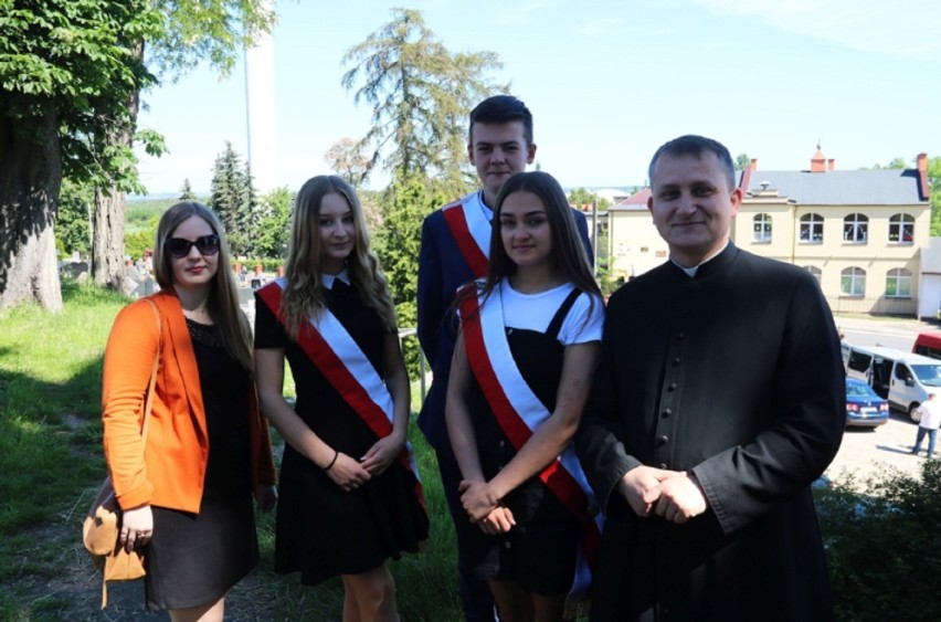 Diecezjalny zjazd szkół im. św. Jana Pawła II w Chełmcach ZDJĘCIA