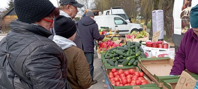 Sprawdź ceny owoców i warzyw na targu w Jędrzejowie w czwartek, 6 kwietnia>>>