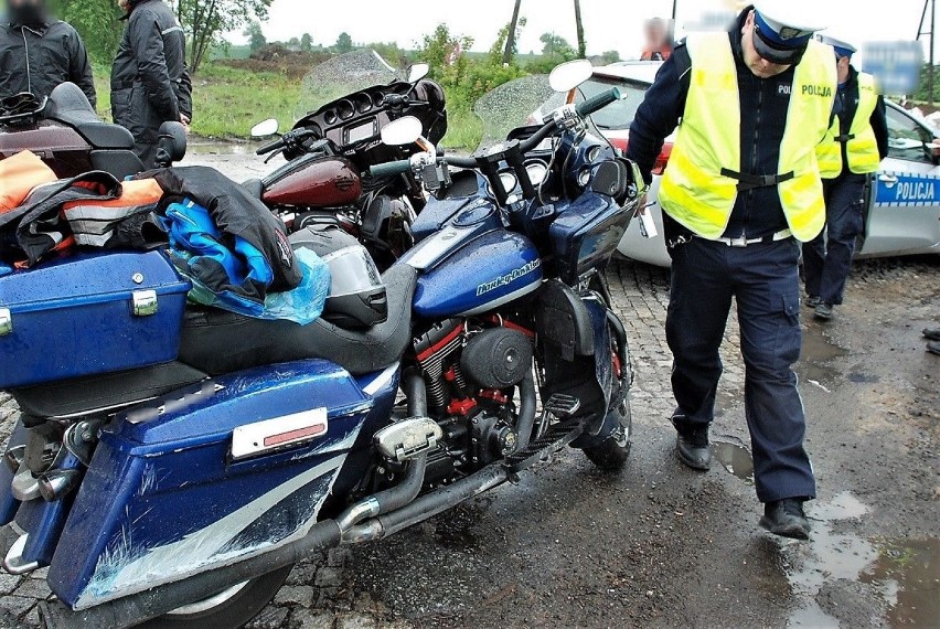 Tczew: wypadek drogowy - zderzenie motocyklisty z ciężarówką
