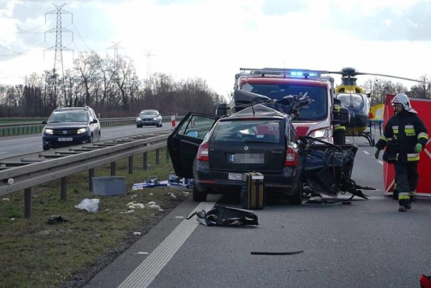 Wypadek na autostradzie A4 pod Wrocławiem. 2 osoby ranne [ZDJĘCIA]