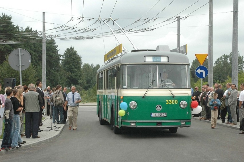 Trolejbusy reaktywowano 19 marca 1946 r. Pierwsza linia...