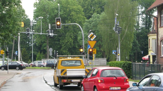 Czy S11 pobiegnie śladem Drogi Krajowej 11. DK 11 na odcinku Tworóg - Lubliniec była remontowana w latach 2011 - 15 kosztem 50 mln zł