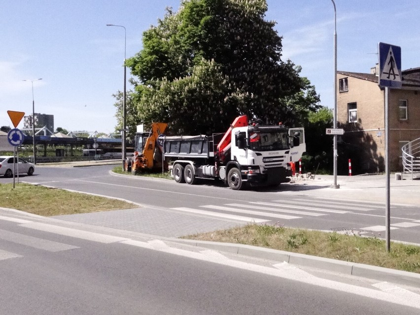 Nowa trasa rowerowa powstaje obok pomnika Stanisława...