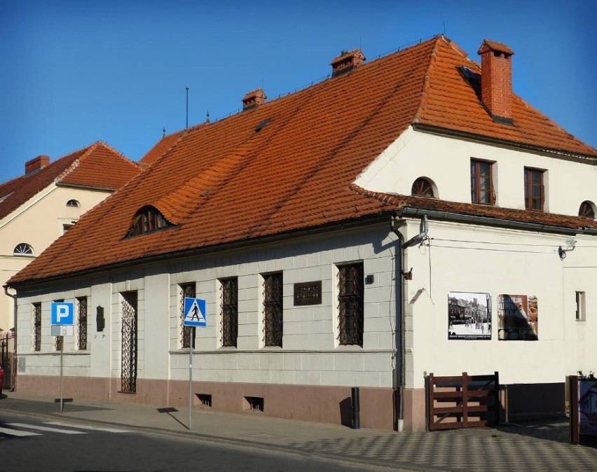 Zalążkiem pierwszego pleszewskiego muzeum stały się zbiory...