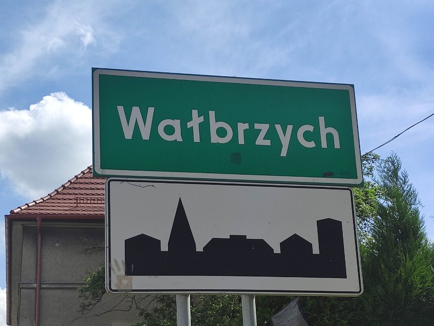 Zapraszamy do spaceru po Wałbrzychu śladem ciekawych i...