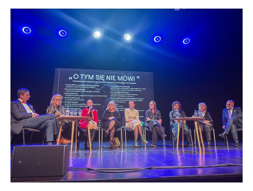 Projekcja filmu „O tym się nie mówi” i panel dyskusyjny.