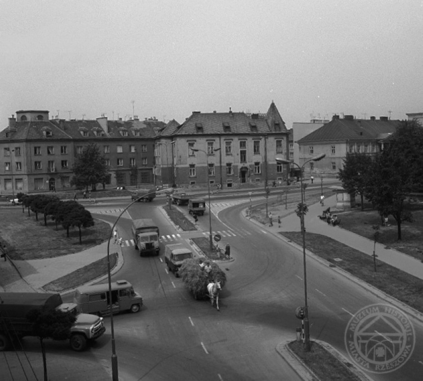 Lata 70. Plac Śreniawitów w Rzeszowie