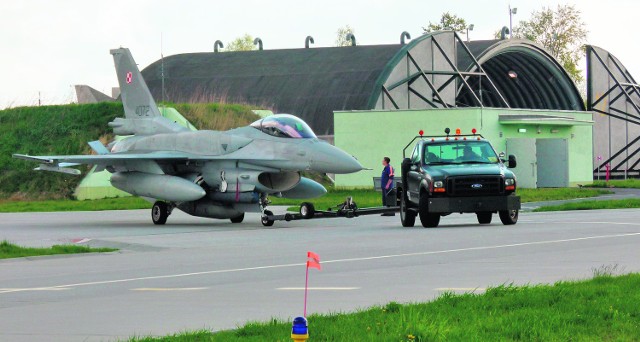 Tym razem łaskie samoloty F-16 i ich obsługa pełnią rolę statystów