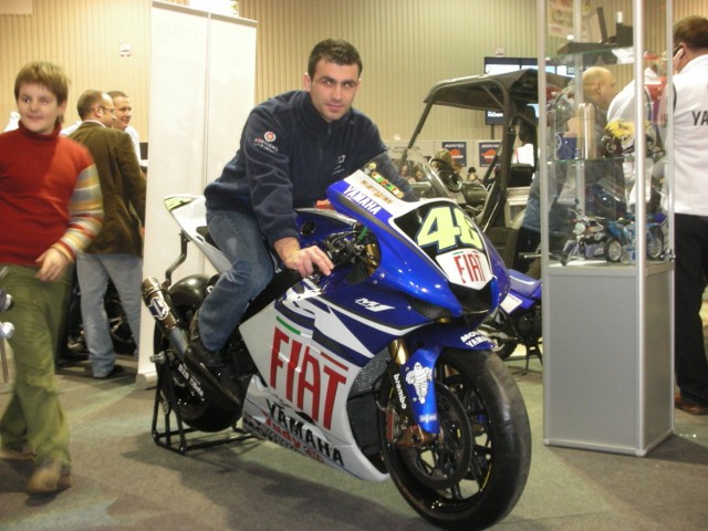 Stanisław Assmann na swojej Yamaha YZR-M1