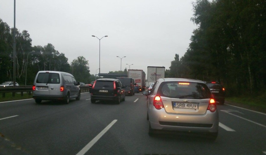 Korki na trasie DK 86 i autostradzie A4