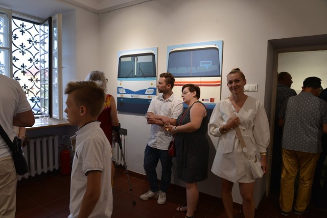 Otwarcie wystawy "The Magnificent Seven" w Muzeum imienia Przypkowskich w Jędrzejowie. Było wielu gości.