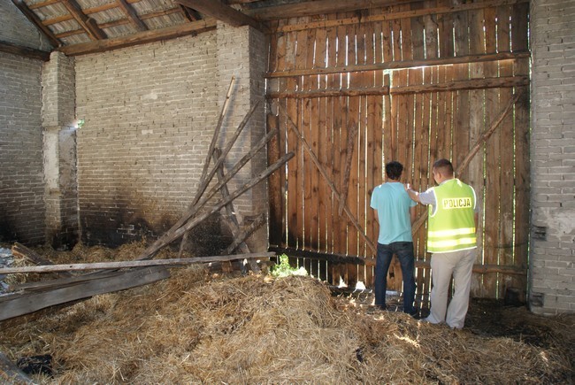 Podpalacz stodół zatrzymany w Krzętowie