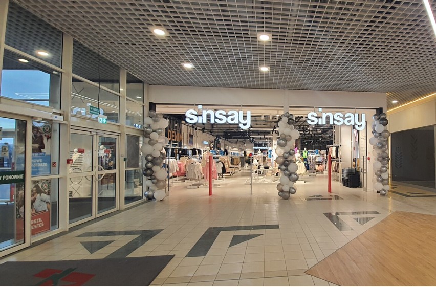 Nowy salon marki Sinsay w CH Auchan w Wałbrzychu