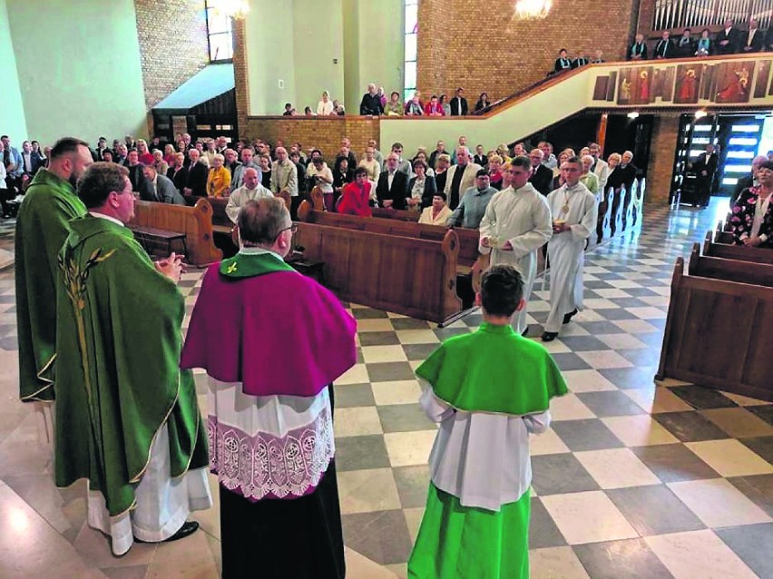 Na czele parafii pod wezwaniem Nawiedzenia NMP w Chodzieży od miesiąca stoi nowy proboszcz