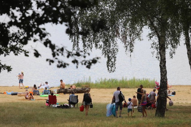 Czy bezpiecznie jest wypoczywać nad Nakłem-Chechłem? Tegoroczny sezon jest niestety tragiczny. 

Zobacz kolejne zdjęcia. Przesuwaj zdjęcia w prawo - naciśnij strzałkę lub przycisk NASTĘPNE