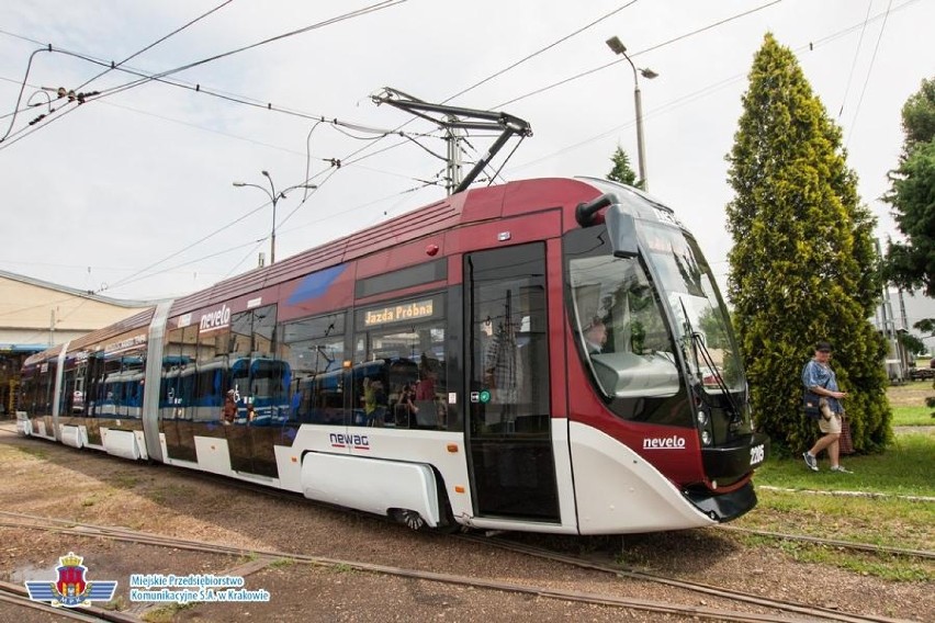 Nowoczesny tramwaj na testach w Krakowie, fot. MPK Kraków