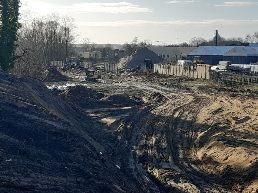 Metalowa zamieniła się w Błotną. Trwa remont i budowa na obrzeżach Goleniowa