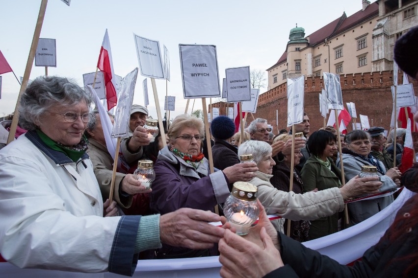 Obchody rocznicy katastrofy smoleńskiej w Krakowie.