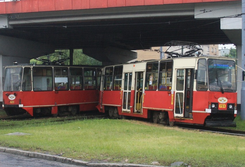 Sosnowiec: wykolejony tramwaj na Pętli Będzińskiej