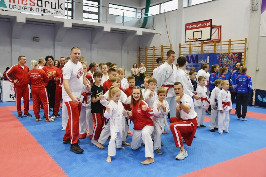 Lębork. Klub Shotokan drugi w klasyfikacji VII Grand Prix Karate WKF. Podajemy naszych medalistów