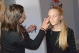 Młodzież z Chocza wzięła udział w warsztatach tworzenia makijażu