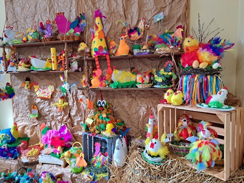 „Wielkanocna kura co nosi kolorowe pióra” przedszkolaków z "Bajki" w Obornikach [ZDJĘCIA]