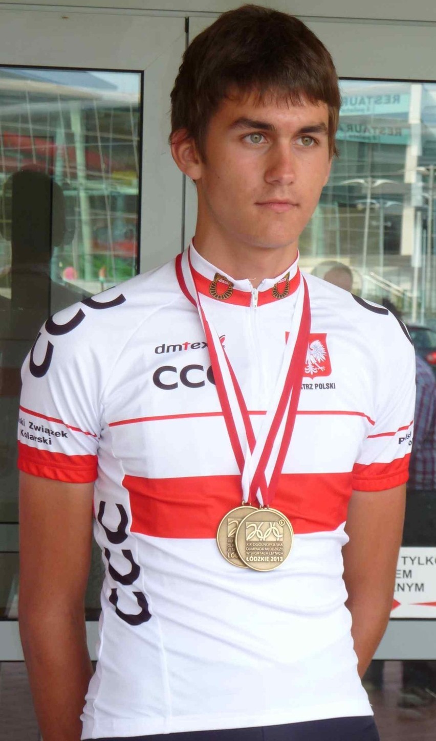 Mikołaj Sójka zdobył trzy medale: w wyścigu na 2000 m, w...