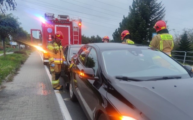 Wypadek wydarzył się w poniedziałek po południu na DW 977  na granicy Tarnowa i Tarnowca