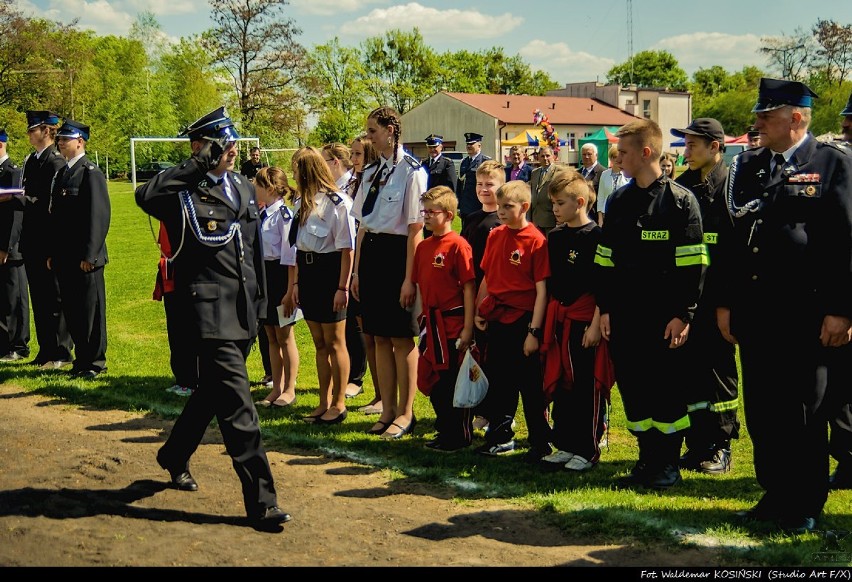 Dzień Strażaka w Rakowcu. Medale dla strażaków i pokaz ratownictwa [ZDJĘCIA]