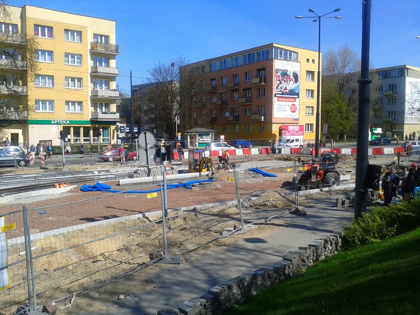 Prace na ulicy Odrodzenia w Toruniu