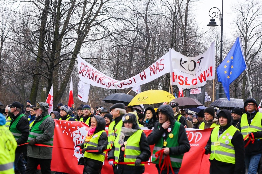 Marsz KOD w Warszawie, 18 marca