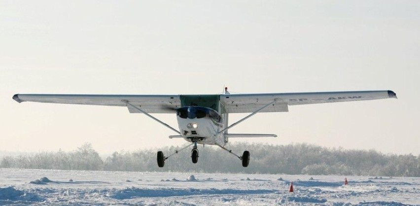 Aeroklub Częstochowski zachęca do zimowego latania [ZDJĘCIA]