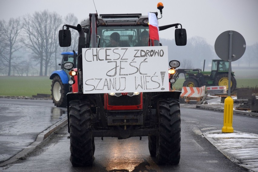 Protest rolników na DK 11.