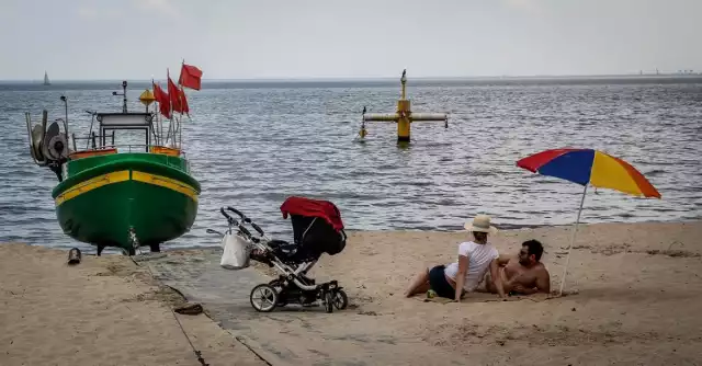 Każdego roku tysiące osób zostaje rannych przez parasole plażowe. Spora część turystów trafia przez nie do szpitala.