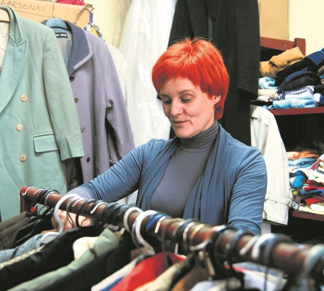 Magazyn odzieży po przerwie otwiera PCK w Tomaszowie