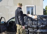 Kosmów: Pogranicznicy znaleźli 12 pudeł przemyconych papierosów