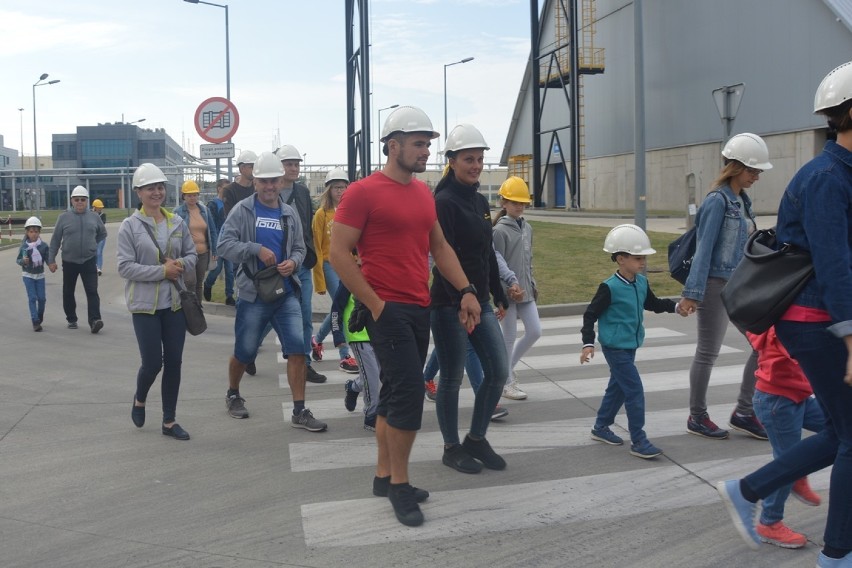 Dzień otwarty w Elektrowni Bełchatów. Wielu chętnych przyjechało zwiedzić giganta [ZDJĘCIA]