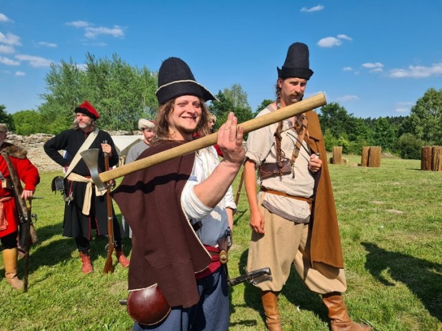 Dzisiaj zbójników możemy zobaczyć tylko podczas rekonstrukcji historycznych